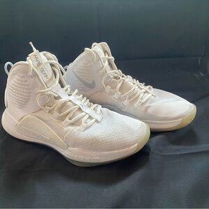 Nike Hyperdunk Basketball Shoes